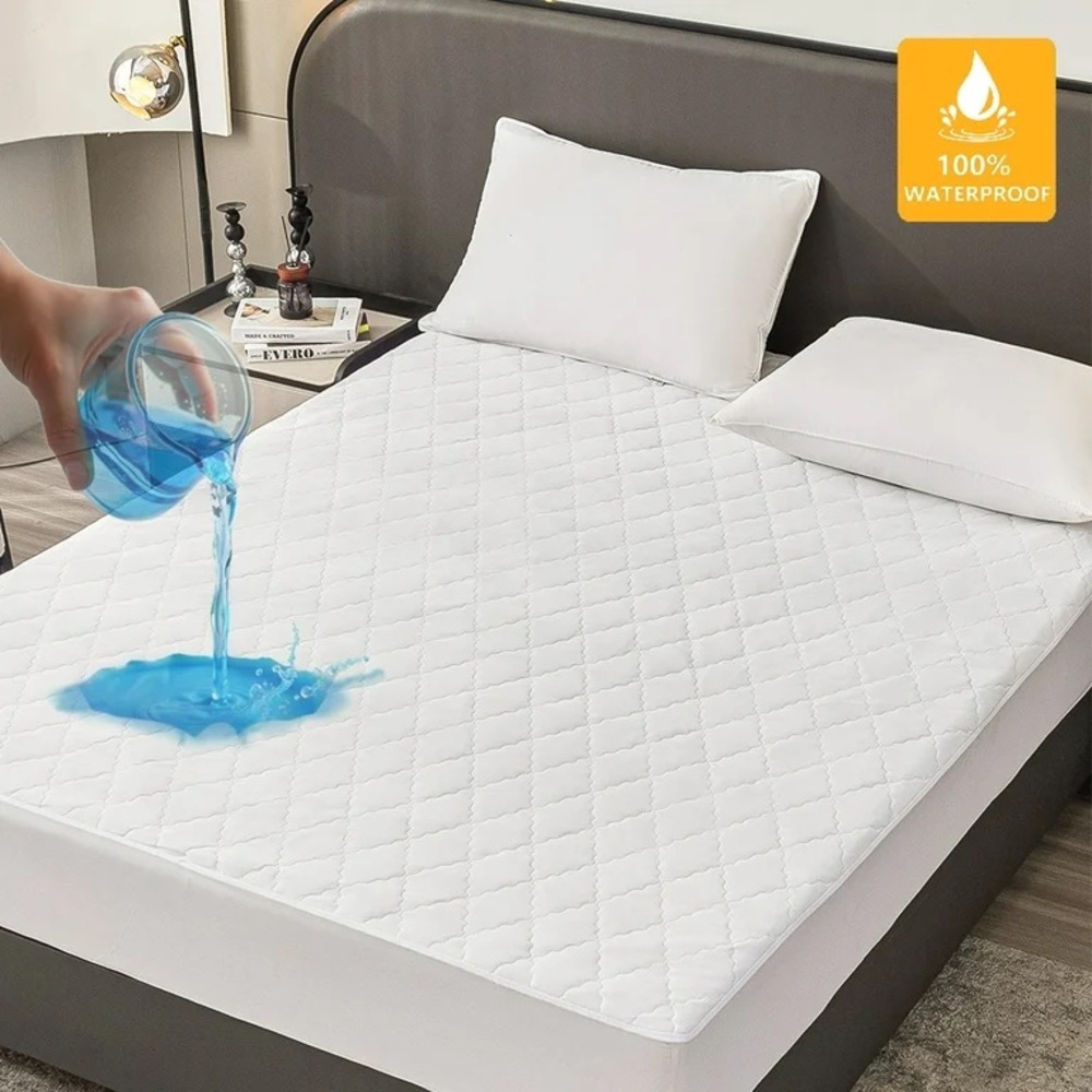 Mainstays Waterproof Mattress Pad, King 76 in x 80 in NWT